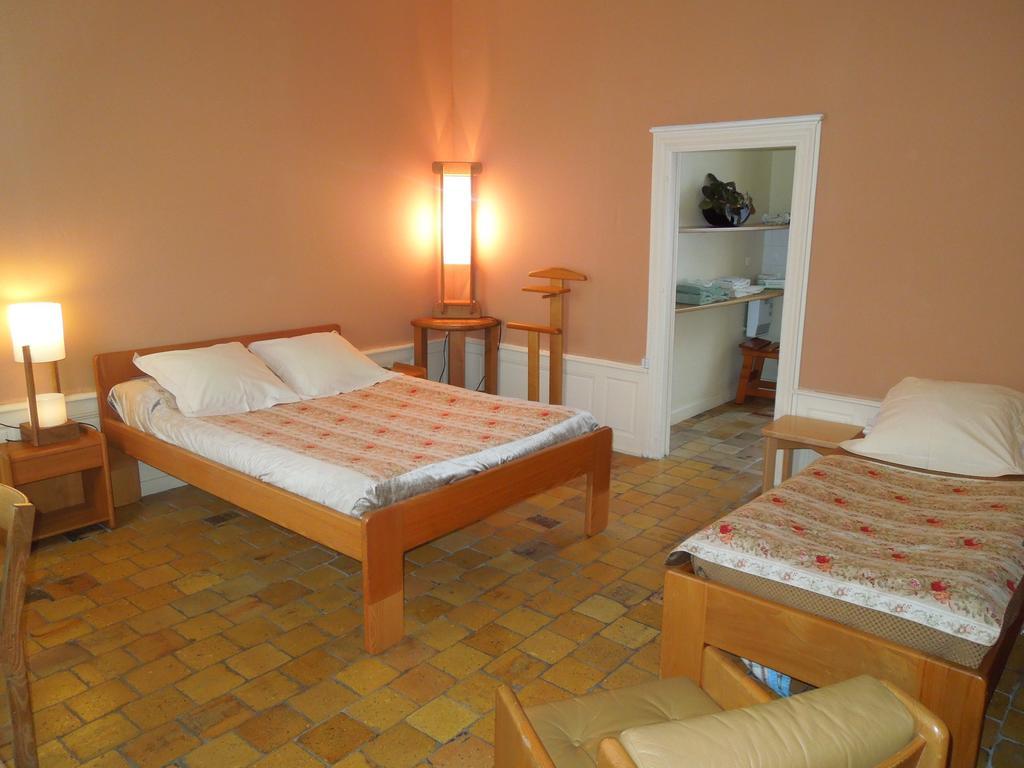 Carrefour De L'Ormeau Bed & Breakfast Mondoubleau Rom bilde