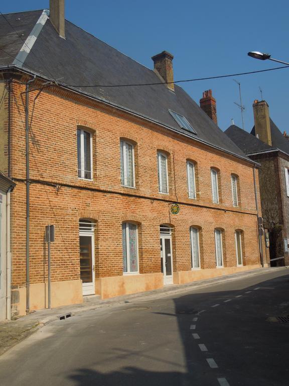 Carrefour De L'Ormeau Bed & Breakfast Mondoubleau Eksteriør bilde